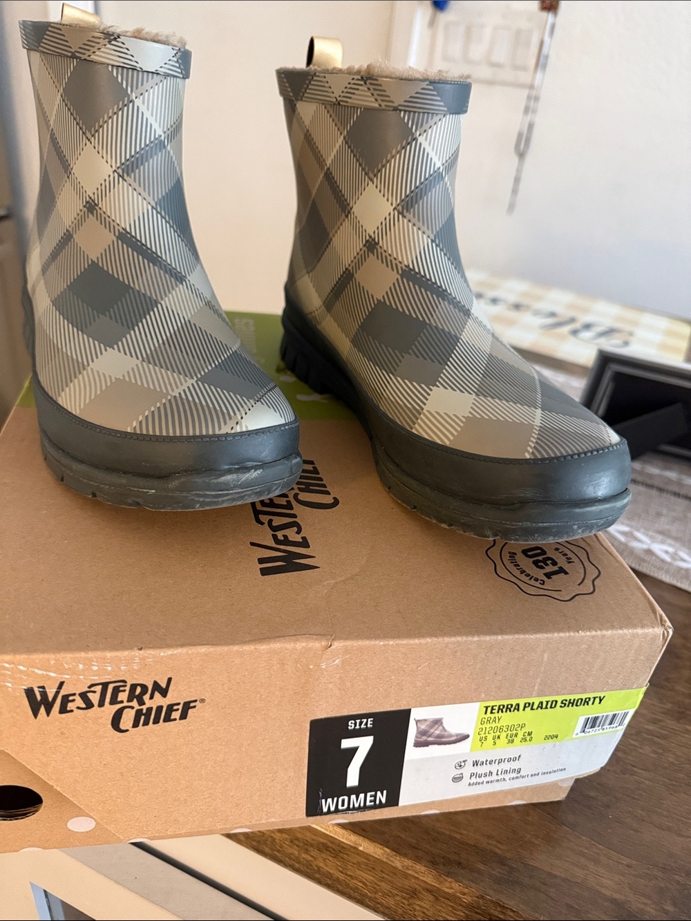 Western Chief Gray Plaid Short Rain Boots